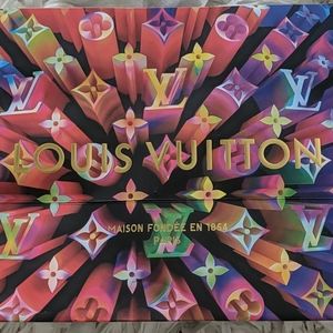 Authentic Louis Vuitton paper shopping bag